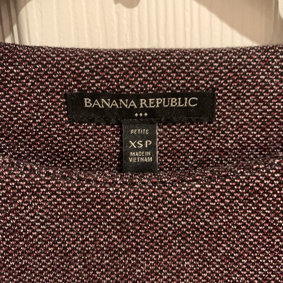 Banana Republic Envelope Sleeve Burgundy Top - Picture 5 of 6
